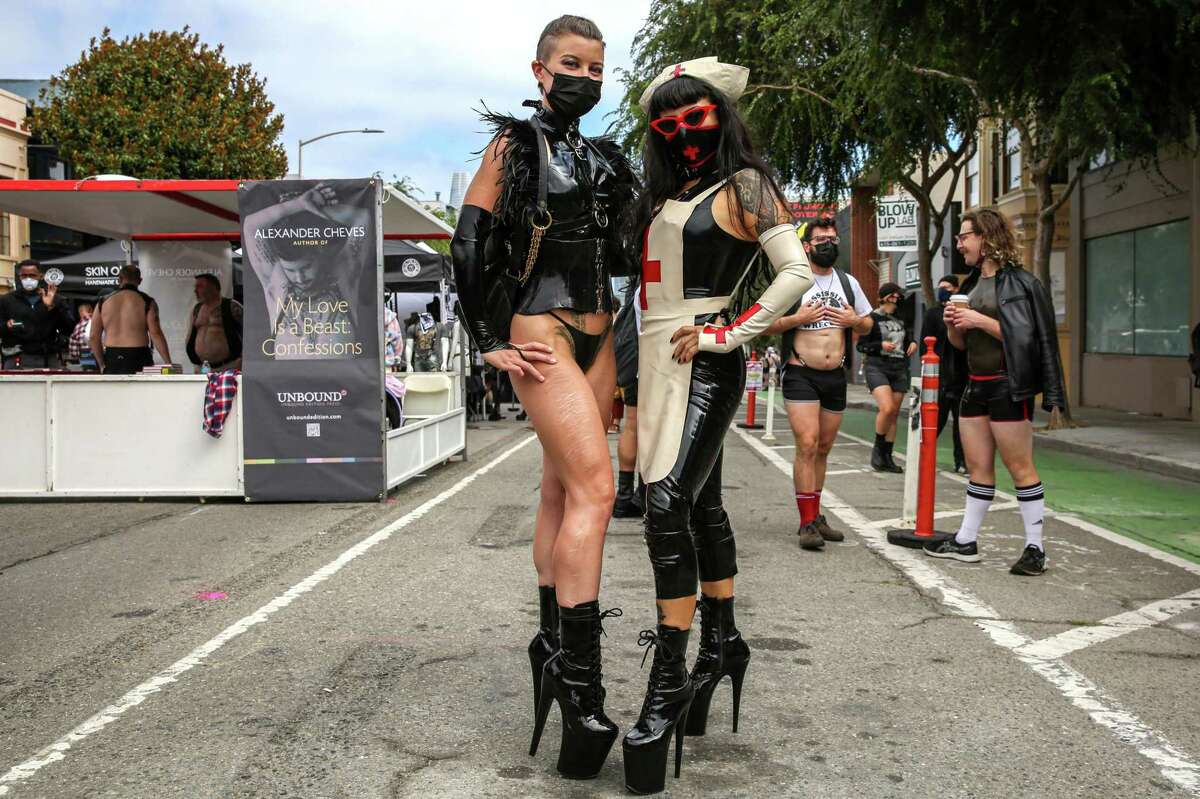 Portaal helemaal Boos Folsom Street Fair returns to San Francisco with latex, leather and  vaccinations