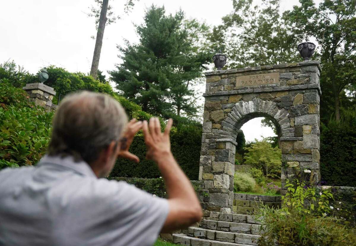 Sleepy Cat Farm A gardener’s garden blooms in Backcountry Greenwich