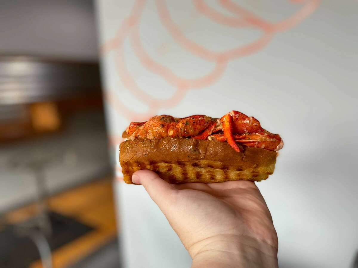 The Heat Wave lobster roll, shown at LobsterCraft’s West Hartford restaurant, is prepared with spicy Serrano and habanero pepper-infused butter.
