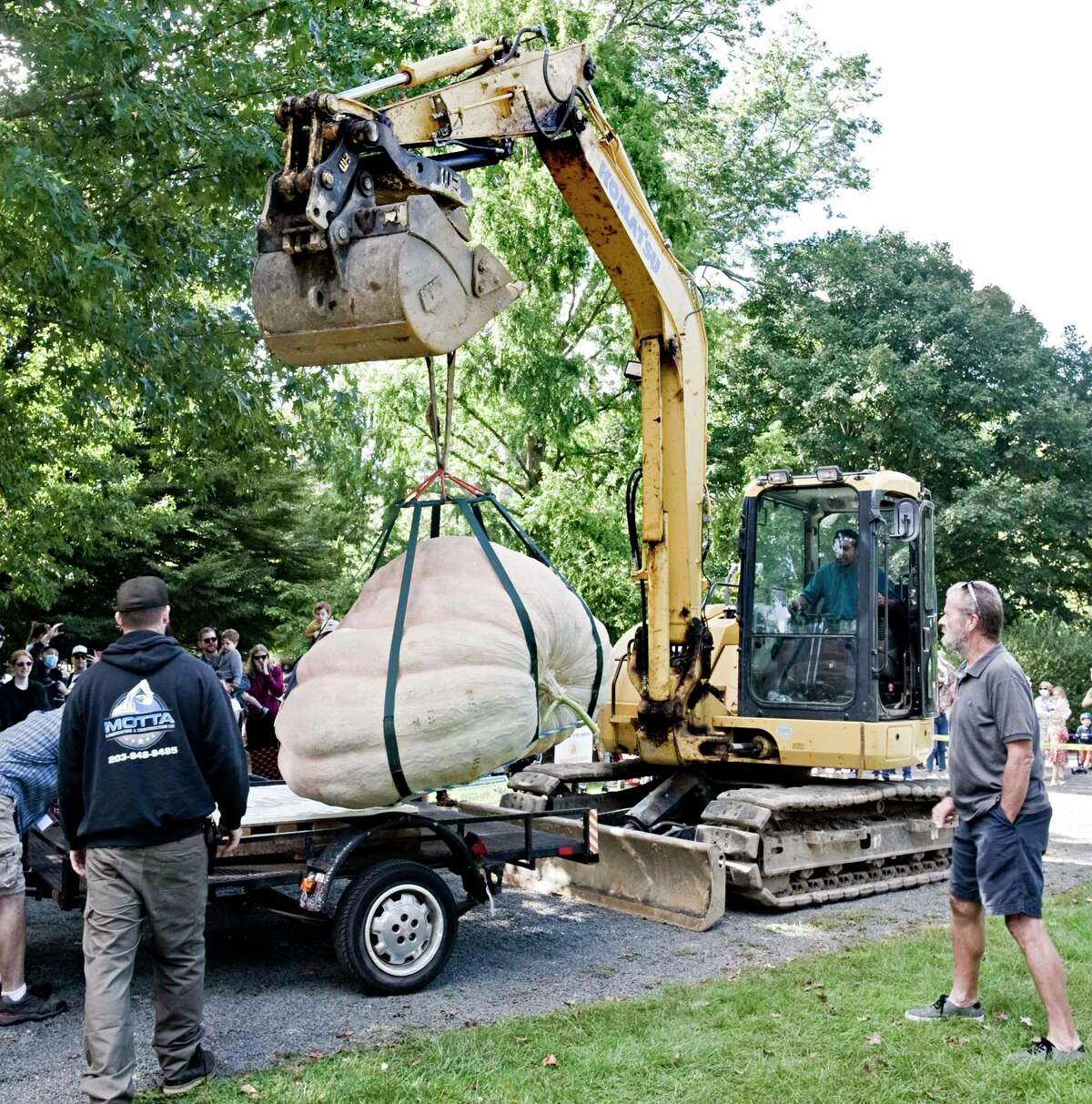 Go for gourd Giant Pumpkin WeighOff returns to Ridgefield