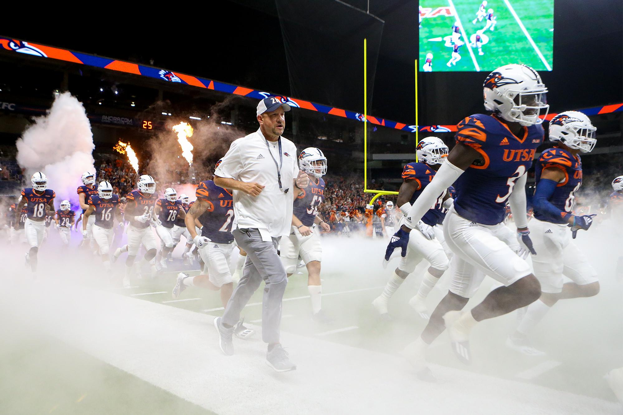 UTSA codefensive coordinator Rod Wright leaving for position at Miami