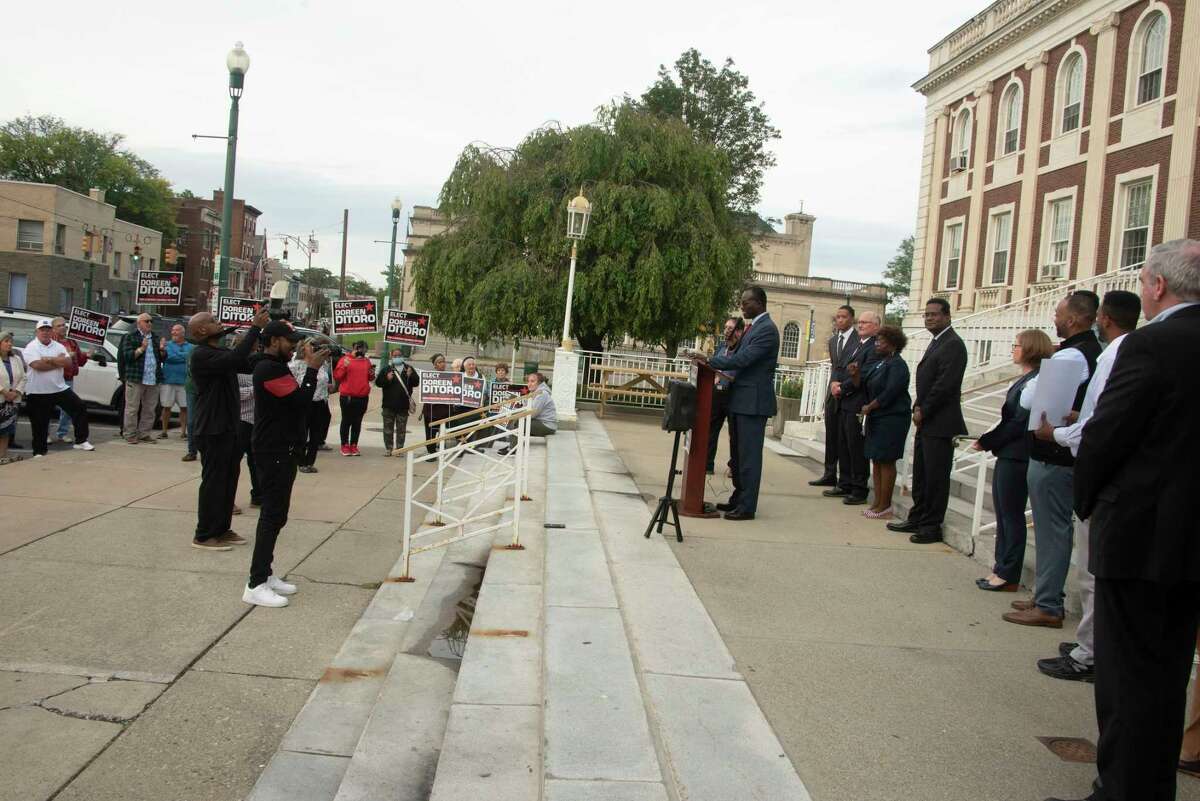 Free Speech Spotlighted As Debate Over Arrests, Censure Roils Schenectady