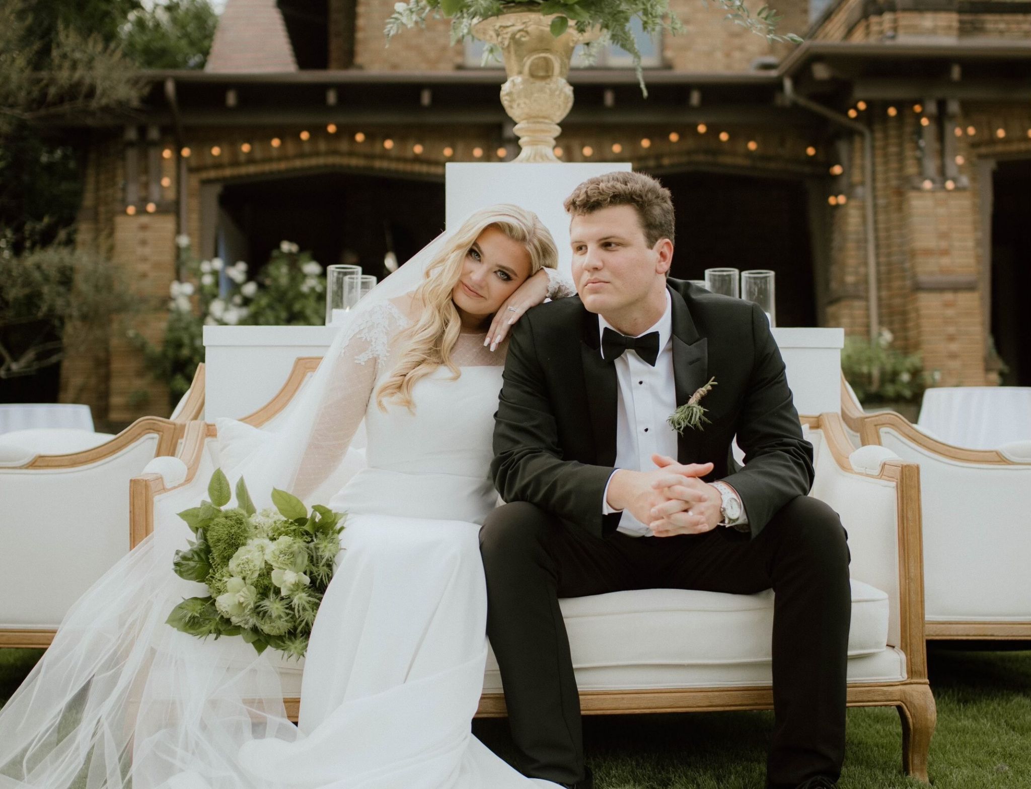Couple's wedding photos stolen in San Francisco after photographer's car broken into thumbnail