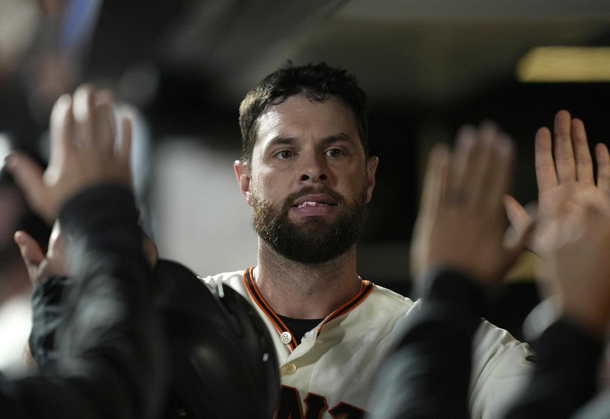 Giants lose first baseman Brandon Belt to broken thumb - Sports