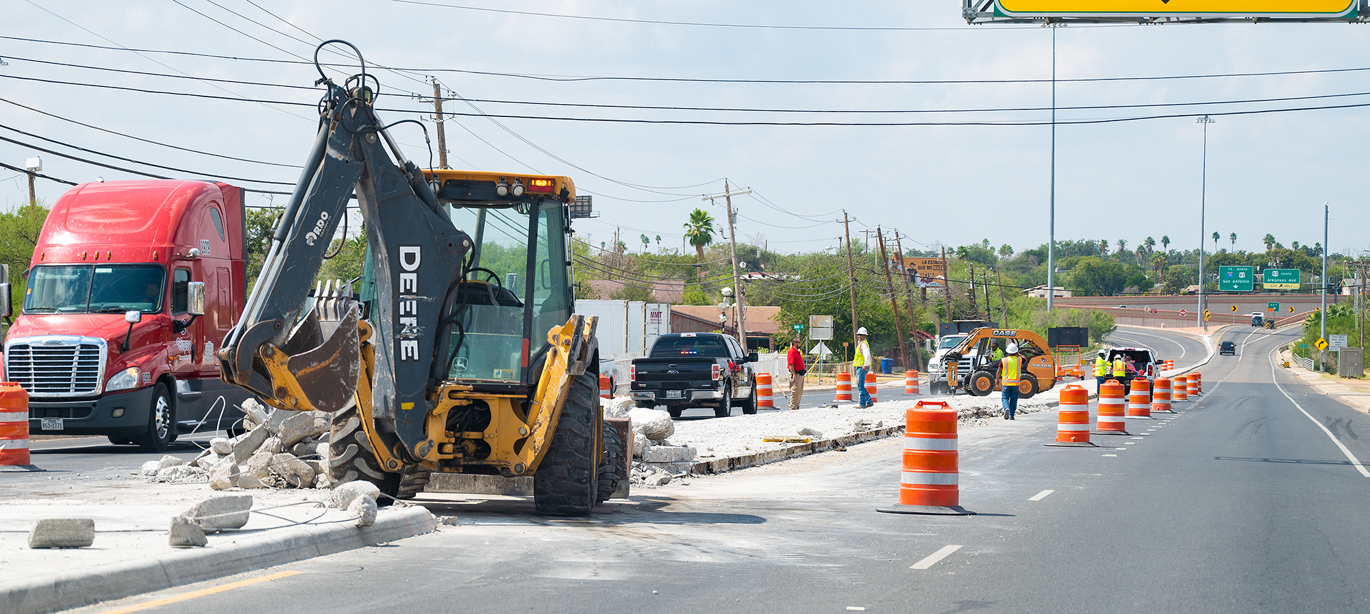 TxDOT begins removing median affecting Loma Alta residents - Vimarsana News