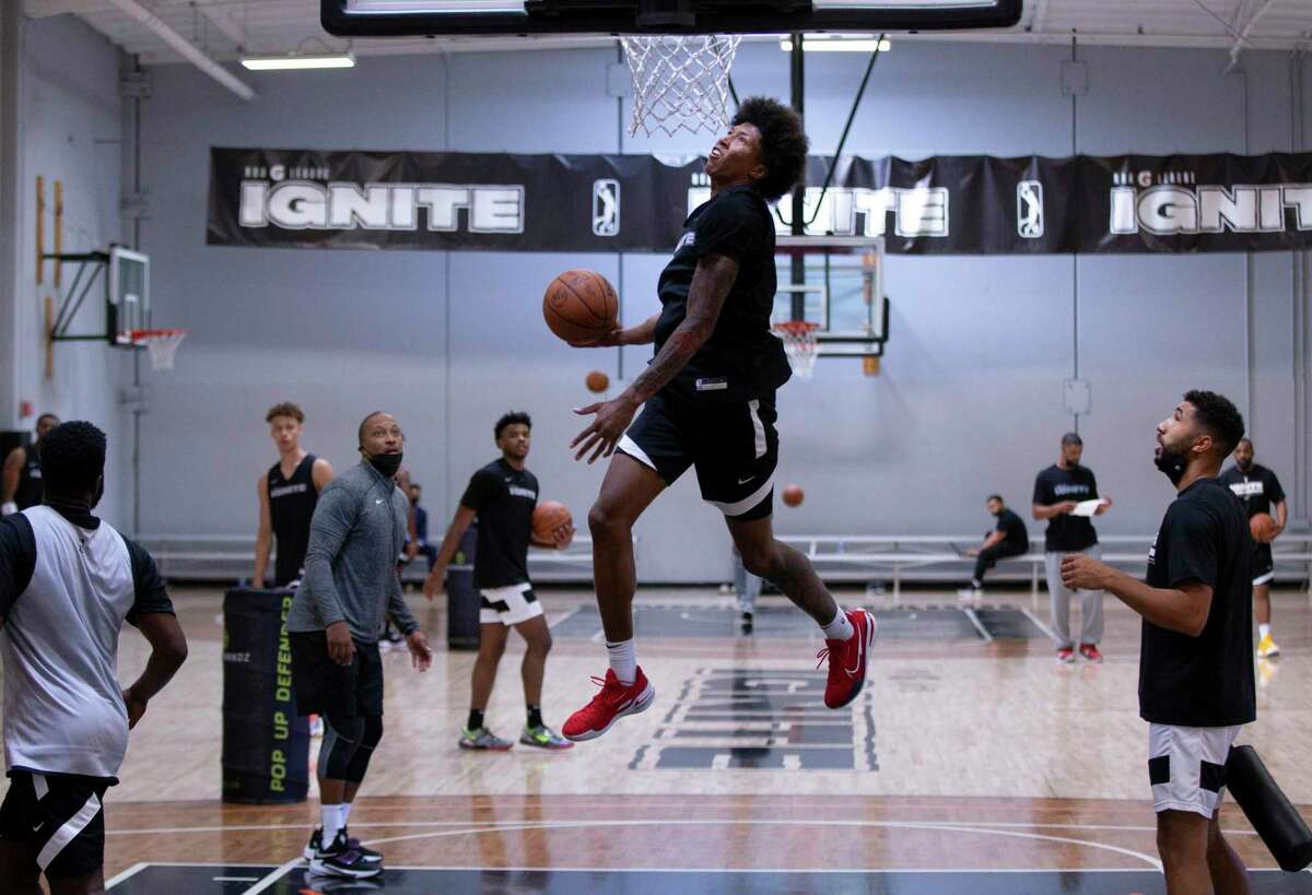 G League Ignite’s MarJon Beauchamp practices with the team on Sept. 28, 2021, in Walnut Creek.