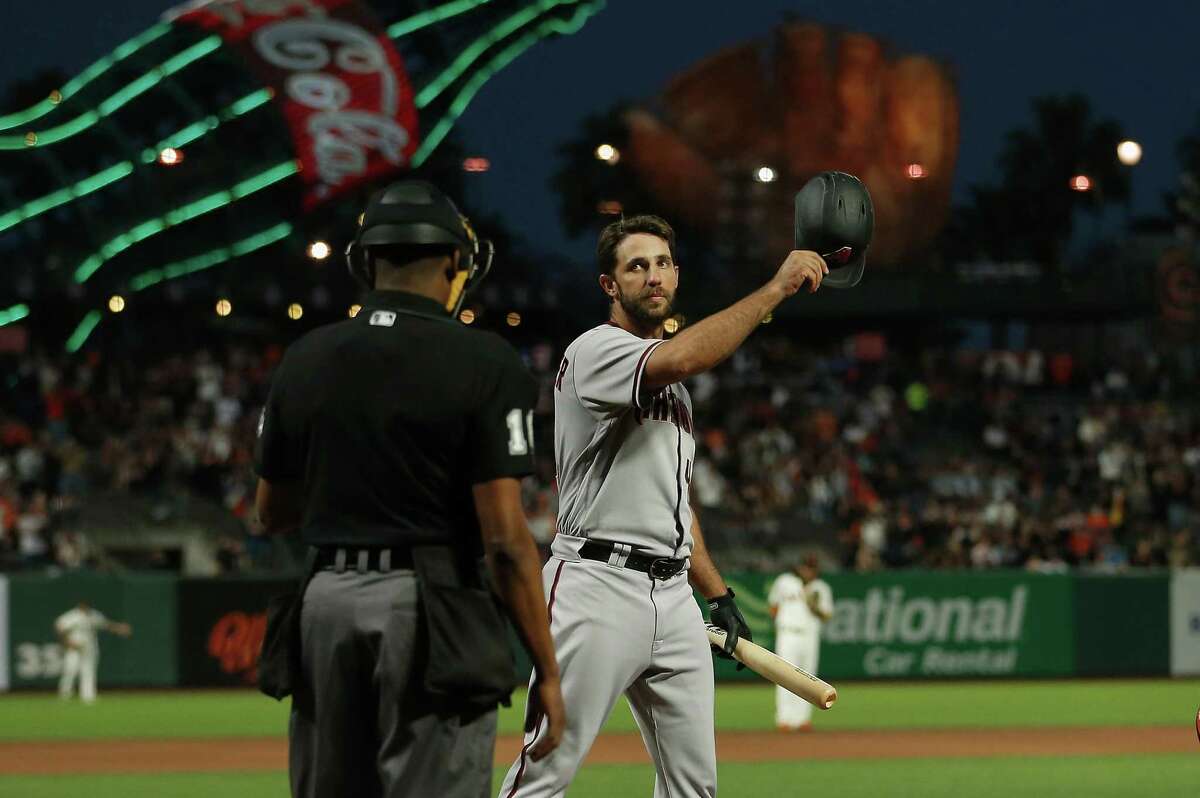 Bumgarner rocks the Gigantes Jersey.  Sf giants, Giants fans, Madison  bumgarner