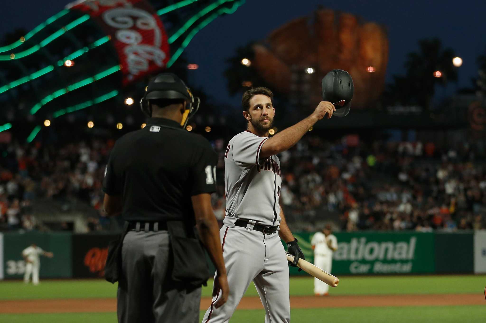 Madison Bumgarner welcomed warmly by Giants fans