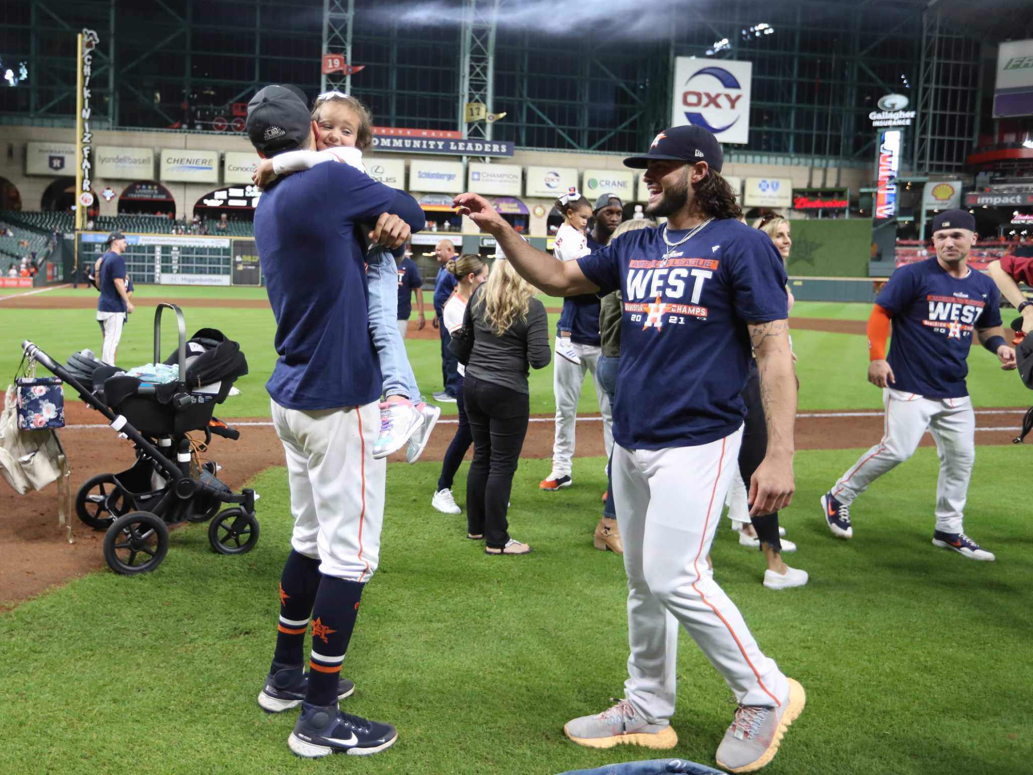 MLB ⚾ on Instagram: AL West CHAMPS. @AstrosBaseball captures its 4th  division title in 5 years. #CLINCHED