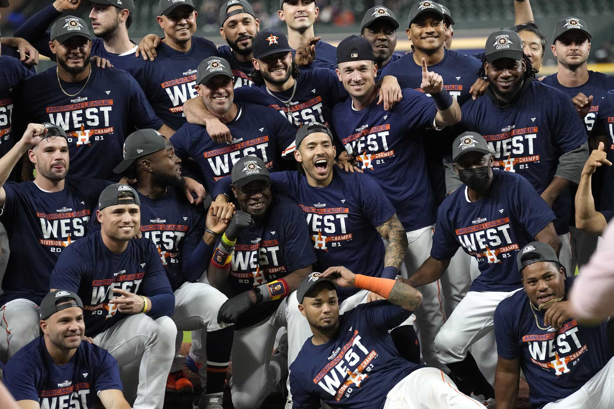 MLB ⚾ on Instagram: AL West CHAMPS. @AstrosBaseball captures its 4th  division title in 5 years. #CLINCHED