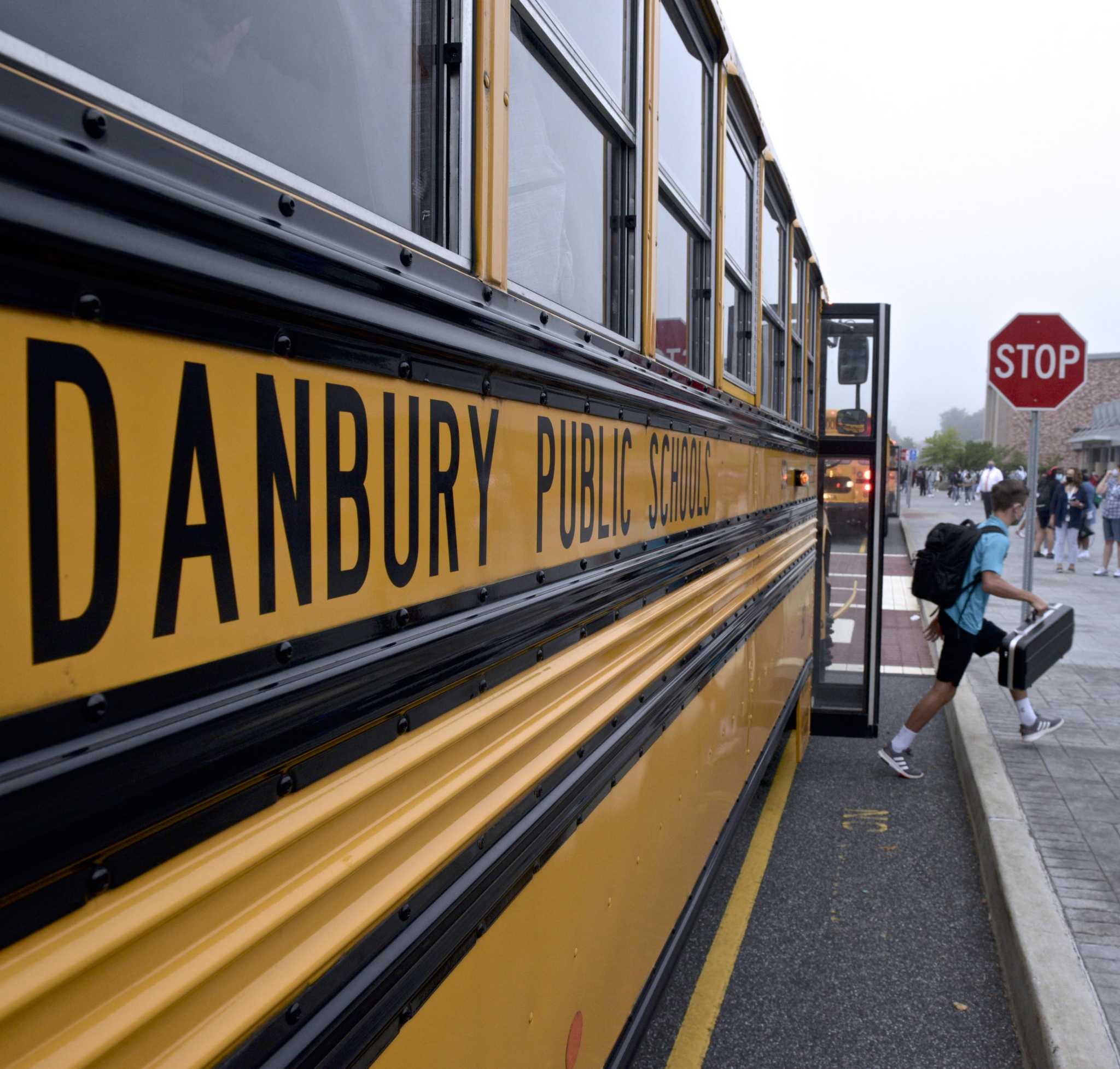 After a week of threats, hoaxes, and shut-downs, Danbury area schools provide resources for community - Vimarsana News