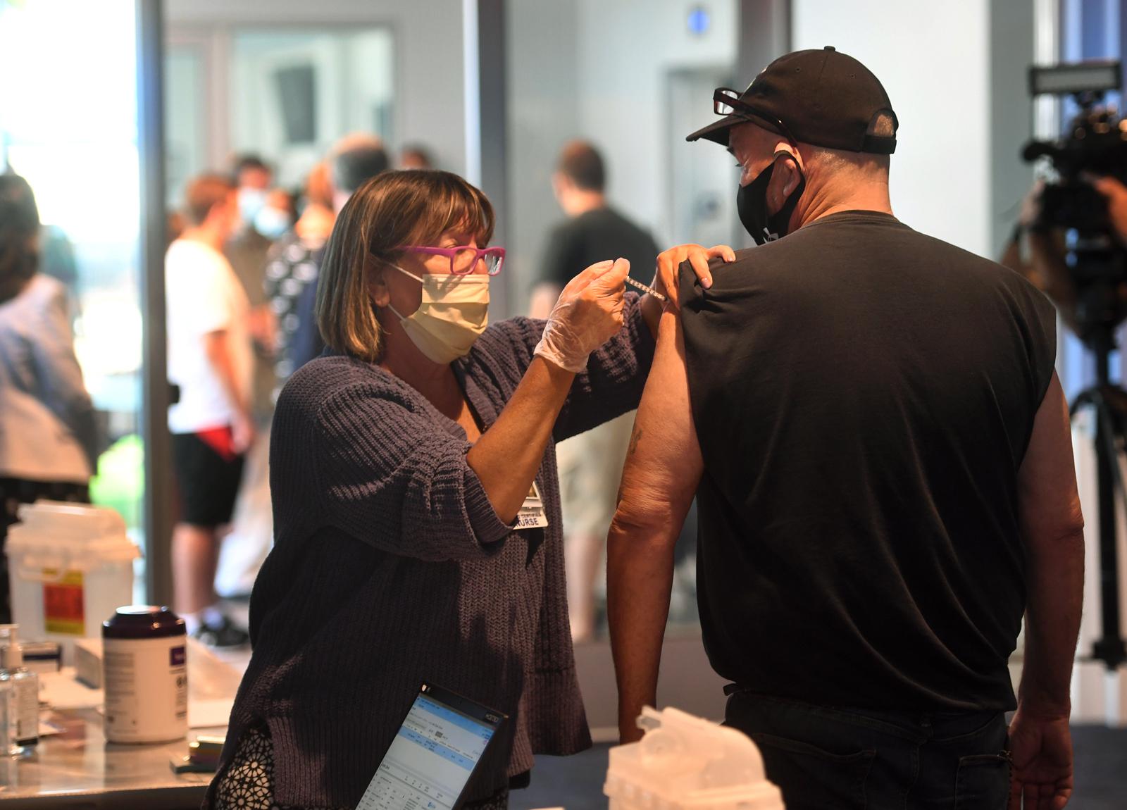 Bridgeport imposes vaccine mandate for workers, but penalties unclear - Vimarsana News