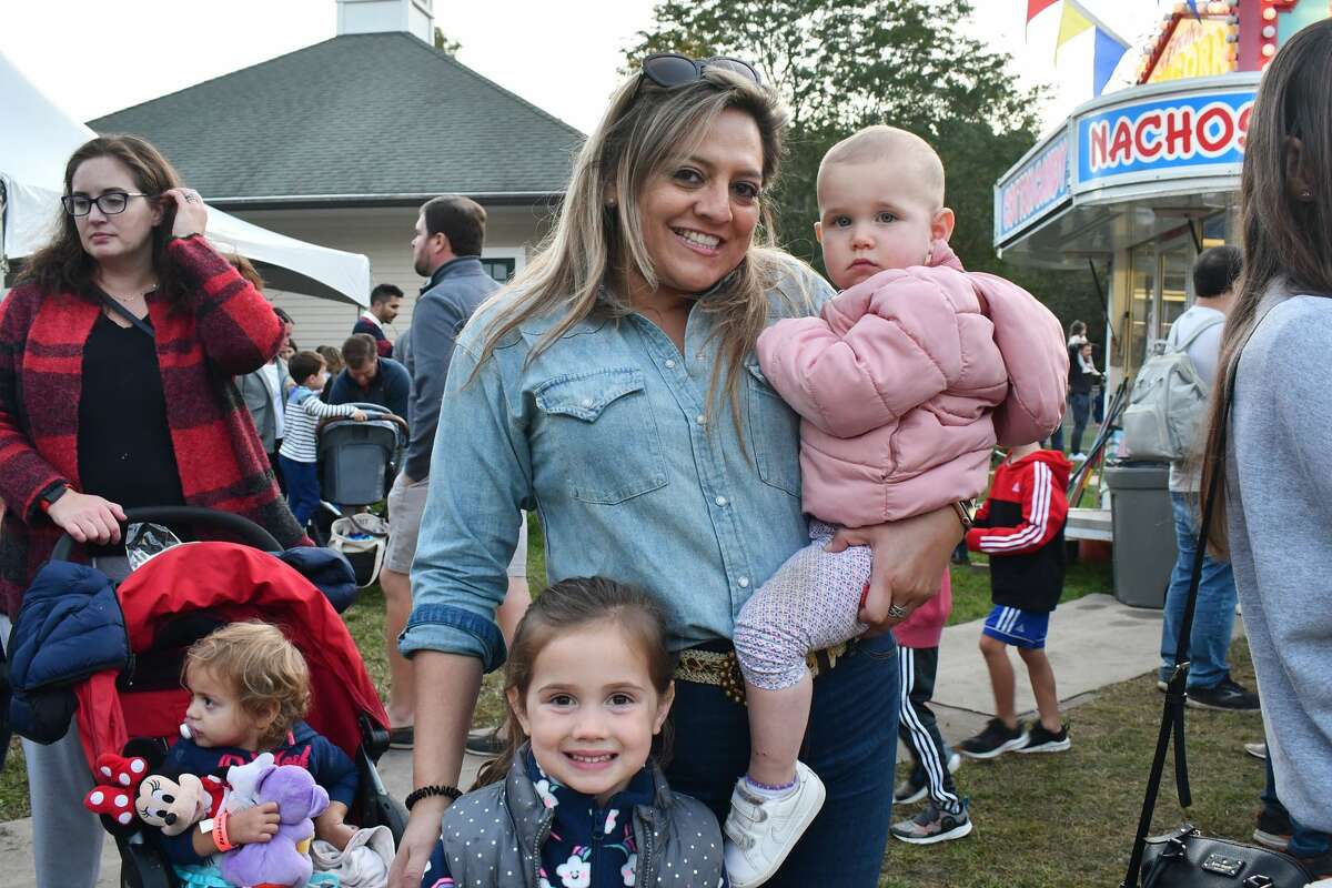 The New Canaan Nature Center hosted its 51st annual fall fair from Oct. 1 to Oct. 2, 2021. The fair featured carnival rides, a maze, an apple slingshot and zip line. Were you SEEN?
