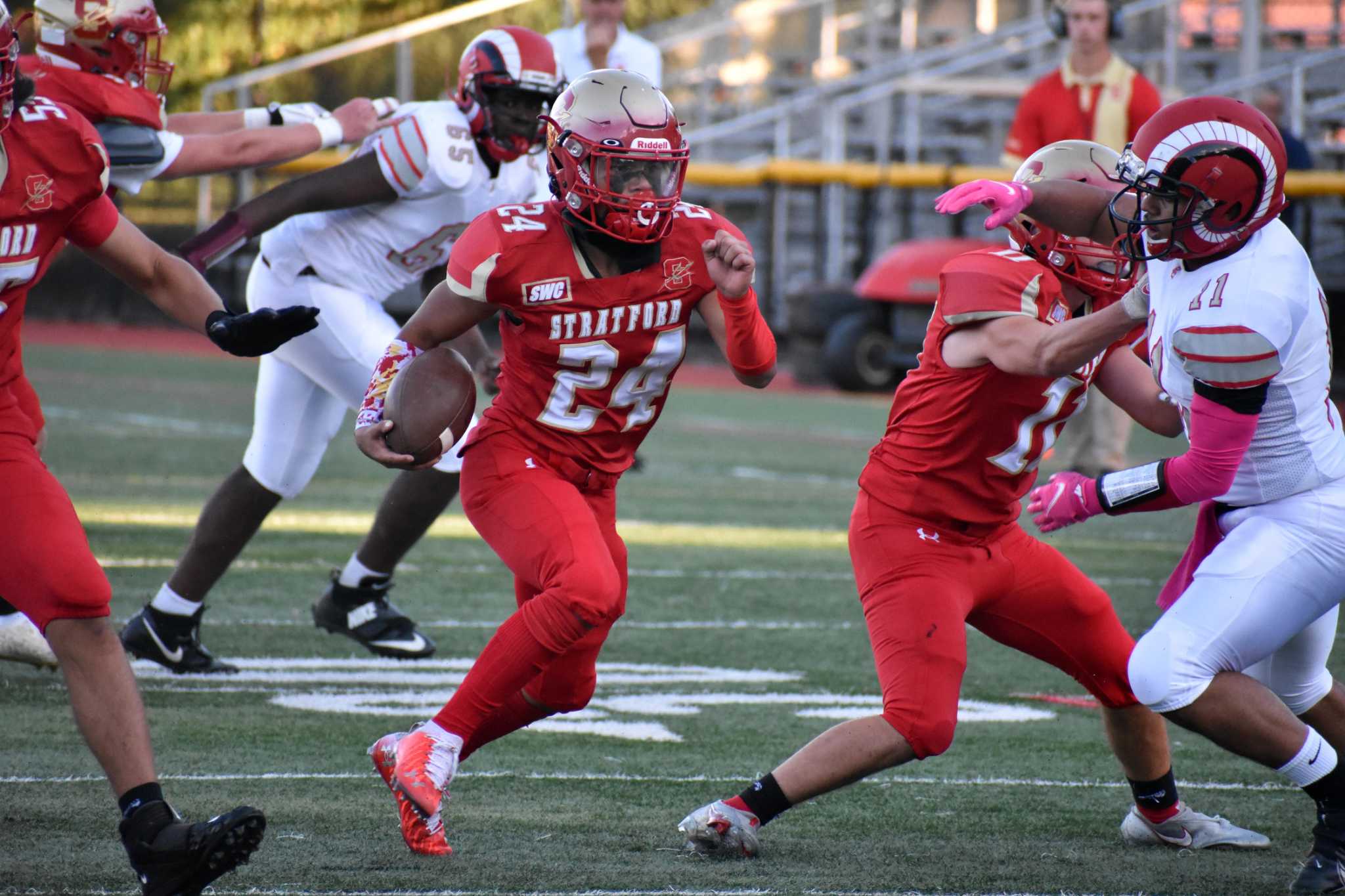 Stratford football pulls away from Bridgeport Central for 2nd straight ...