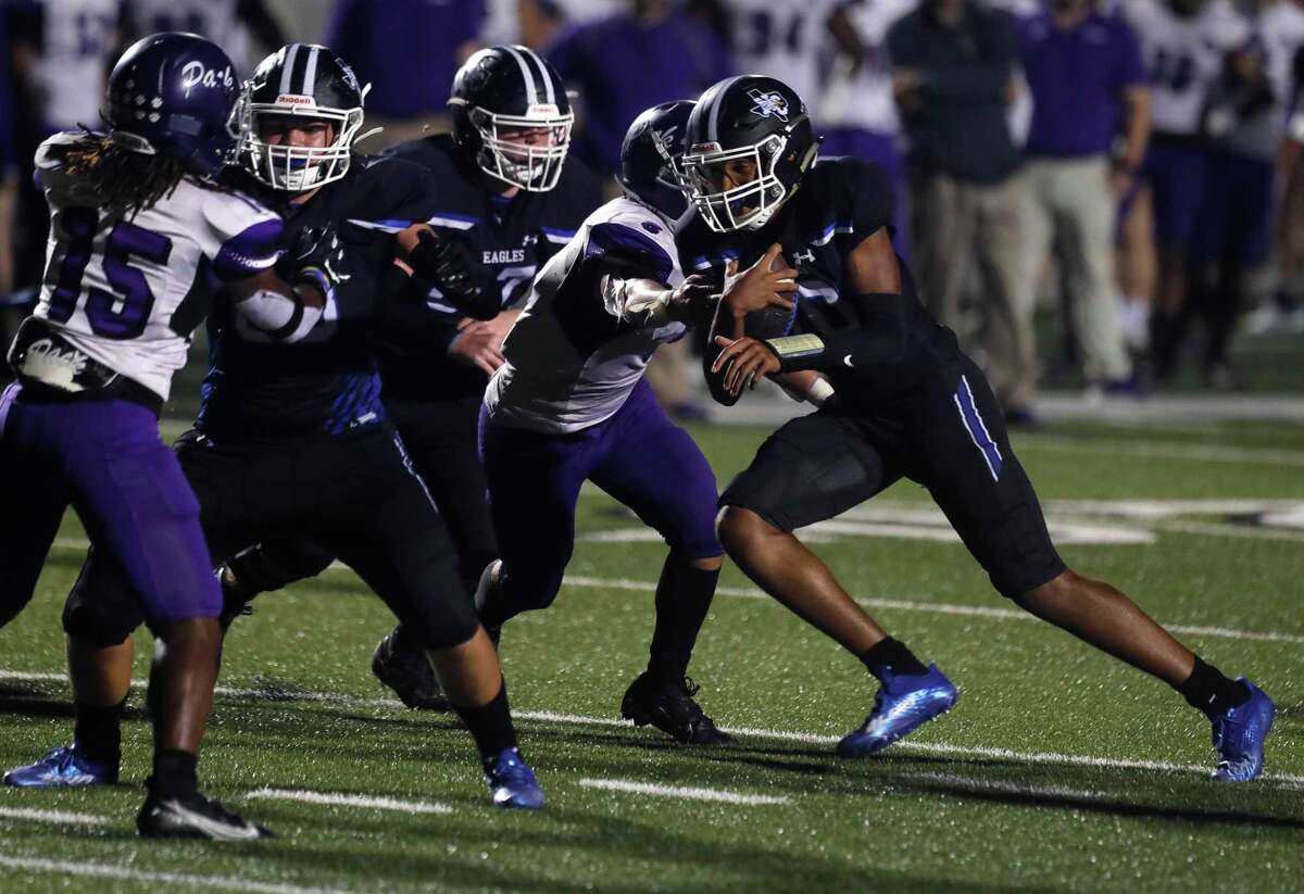 FOOTBALL New Caney comes from behind to top Lufkin