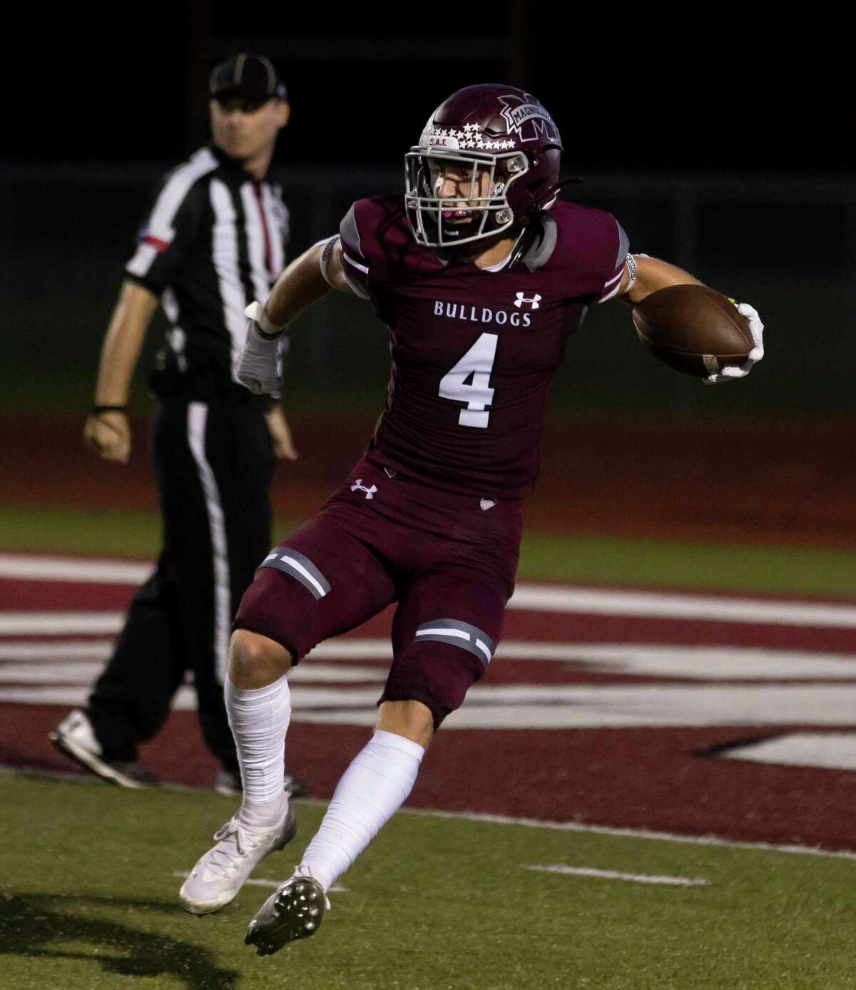 FOOTBALL: Magnolia pounces on Caney Creek early