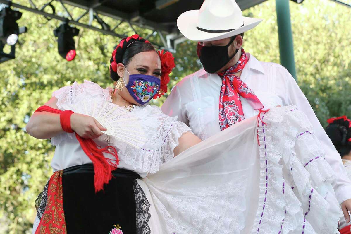 Dancers at Historic Markey Square in San Antonio kick off Hispanic Heritage Month last year . Maybe one day Hispanics in Texas can celebrate political representation that reflects demographic strength.