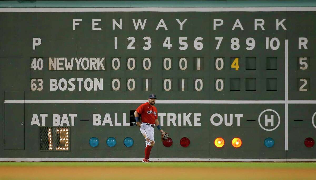 File:Yankees vs. Red Sox at Fenway Park.JPG - Wikipedia