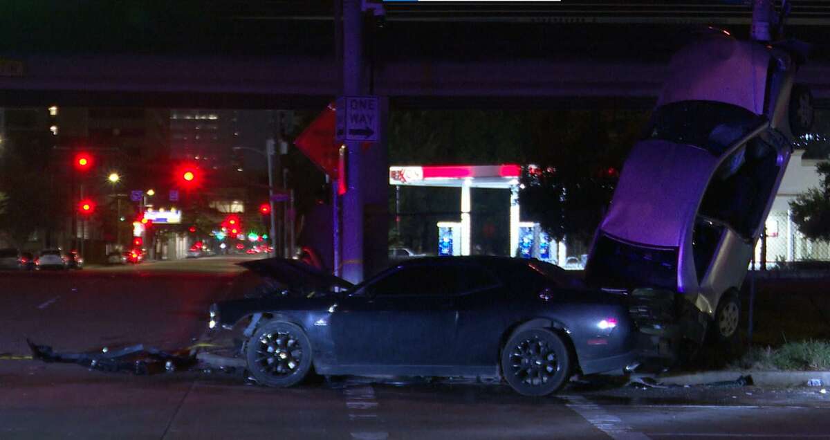 Crash on St. Joseph Parkway critically injures 6-year-old Crash on St. Joseph Parkway critically injures 6-year-old