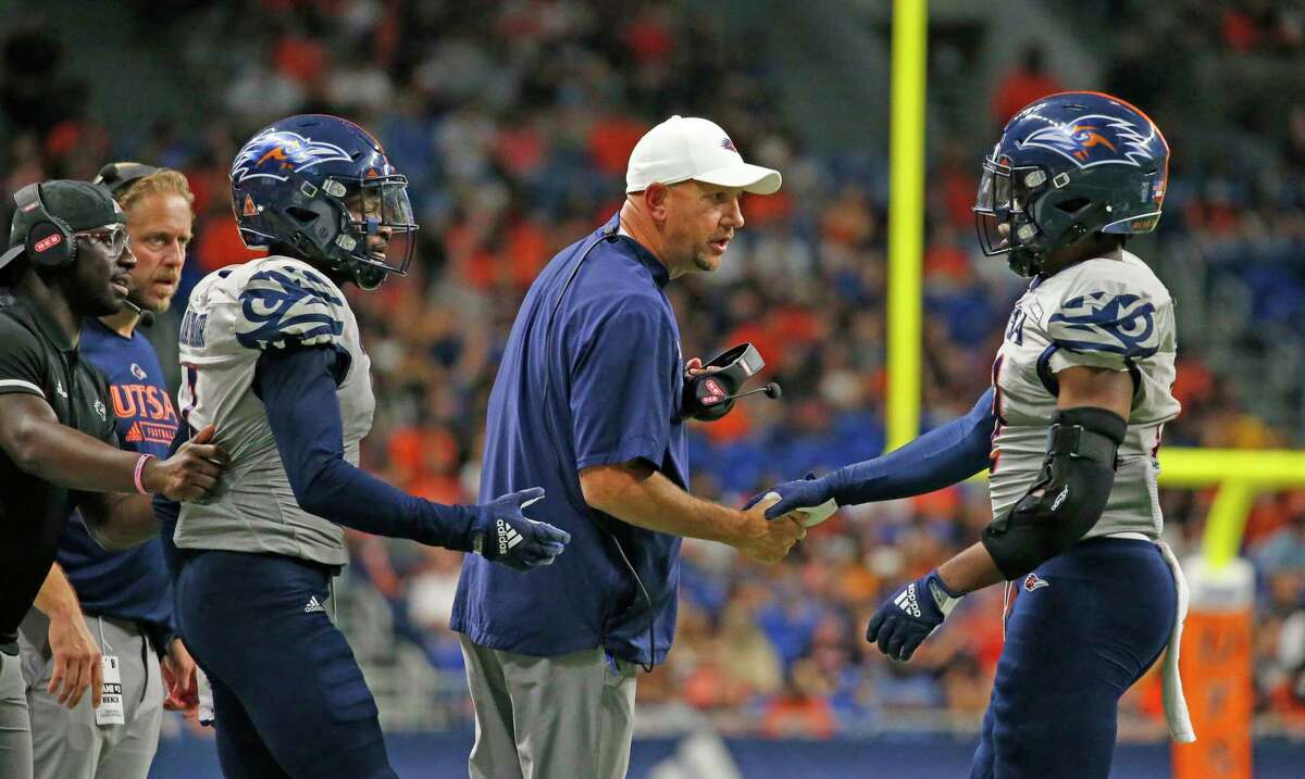 Jeff Traylor, Donyal Taylor and the rest of the UTSA football team could crack the Top 25 after Saturday.