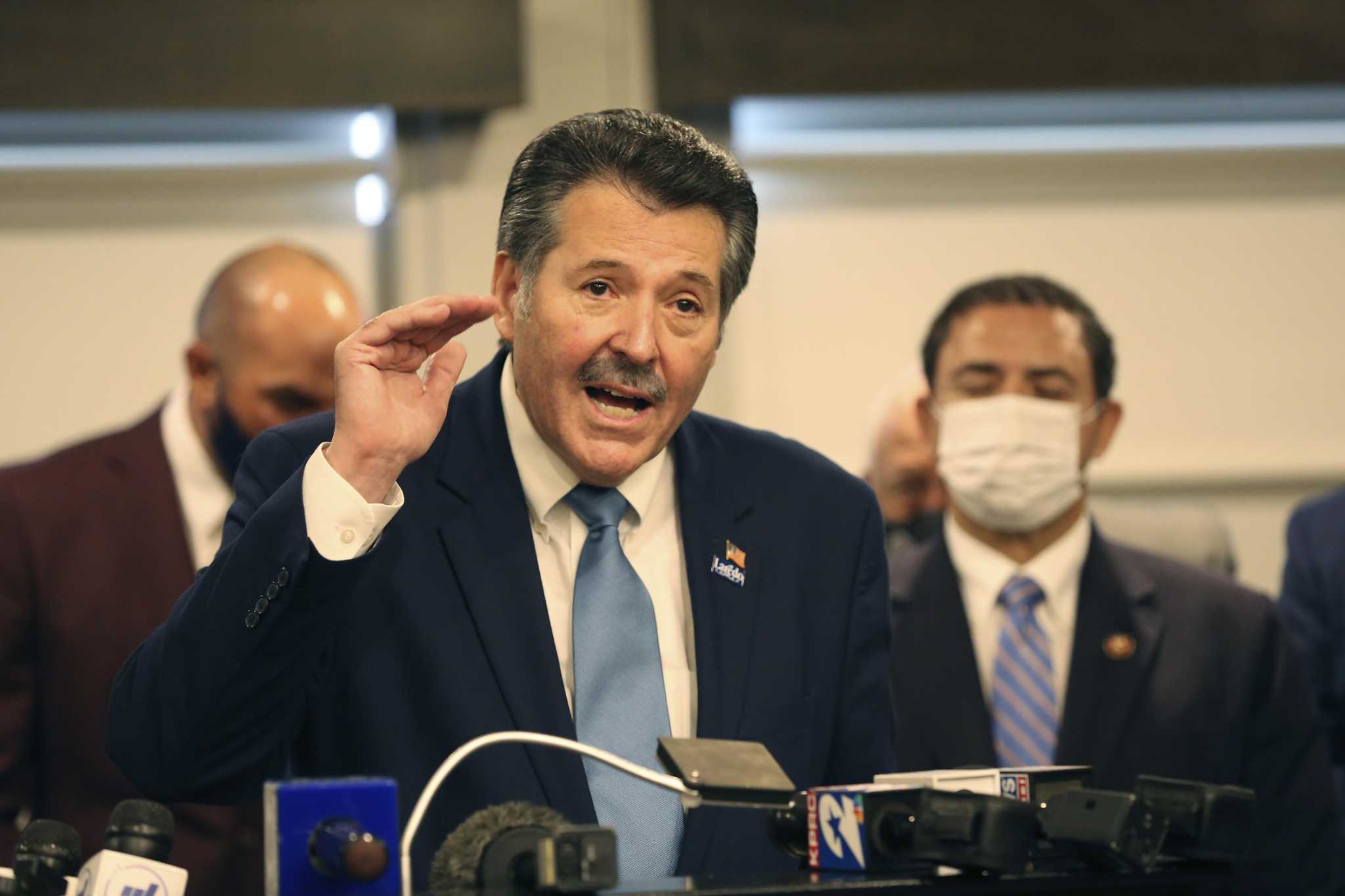 Laredo seeks fixes to costly water line problems - Vimarsana News