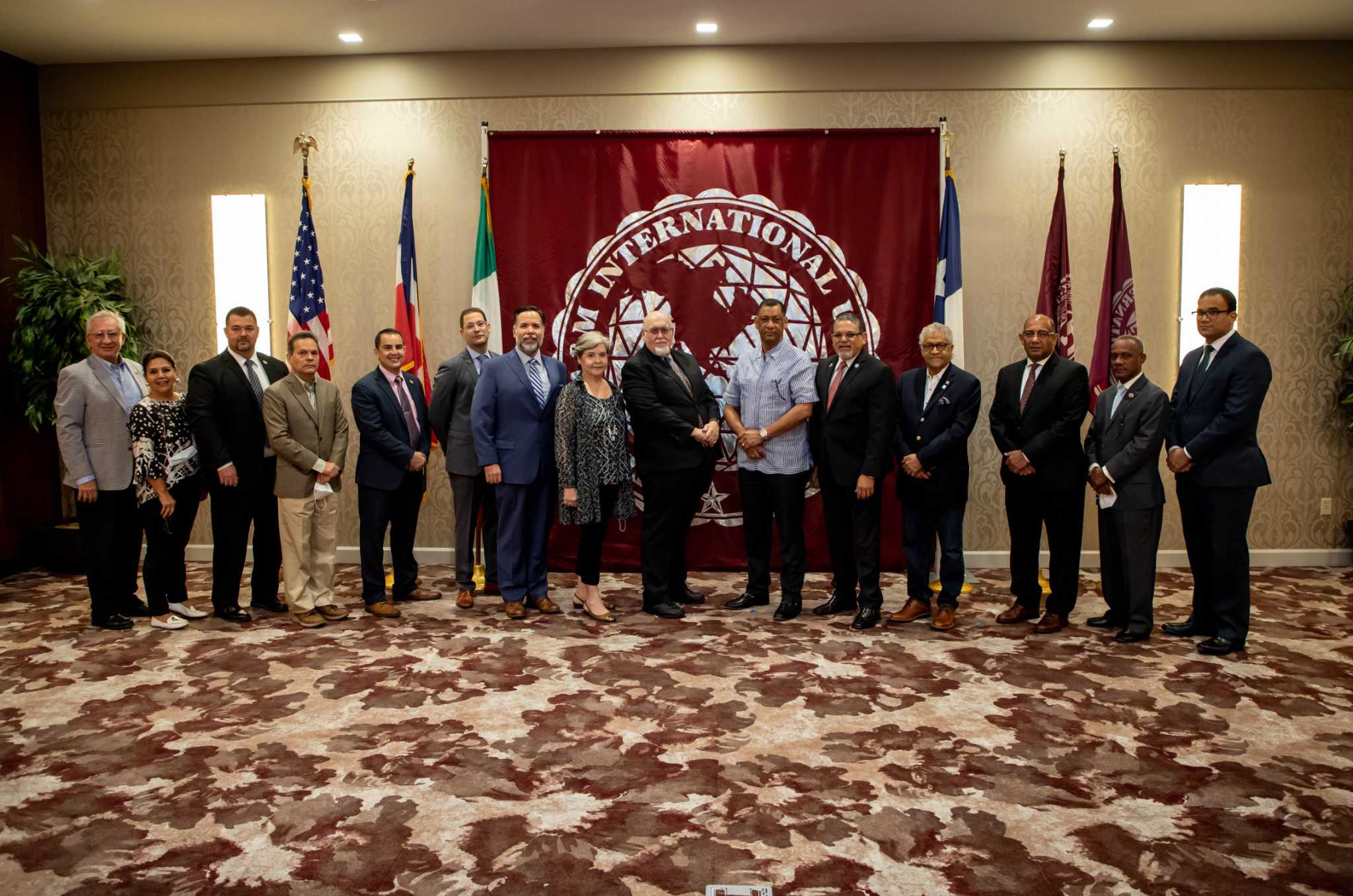 TAMIU hosts Dominican Republic dignitaries - Vimarsana News
