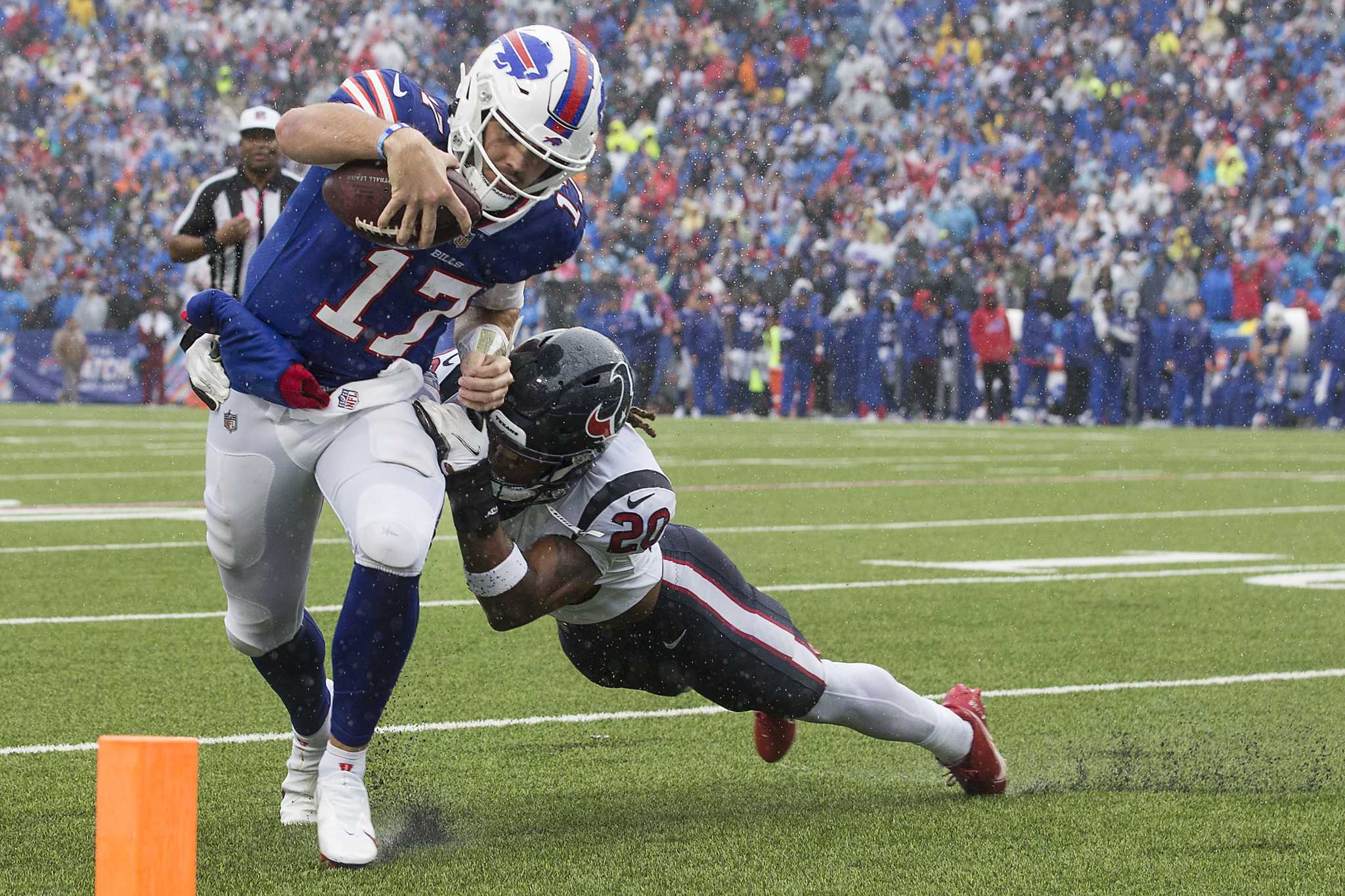 Video of Stefon Diggs Yelling at Bills QB Josh Allen Goes Viral