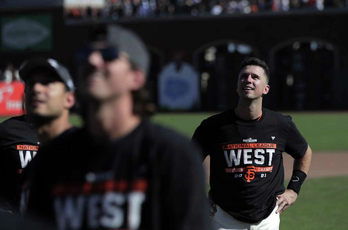 Giants outlast Dodgers in historic NL West race, fitting finish to