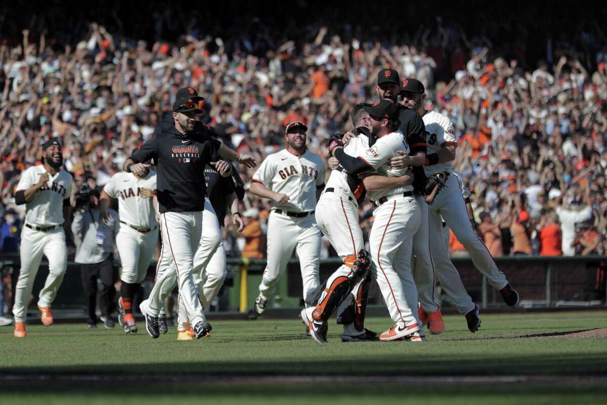 Giants celebrate Mother s Day 05 09 2021 richy .vn