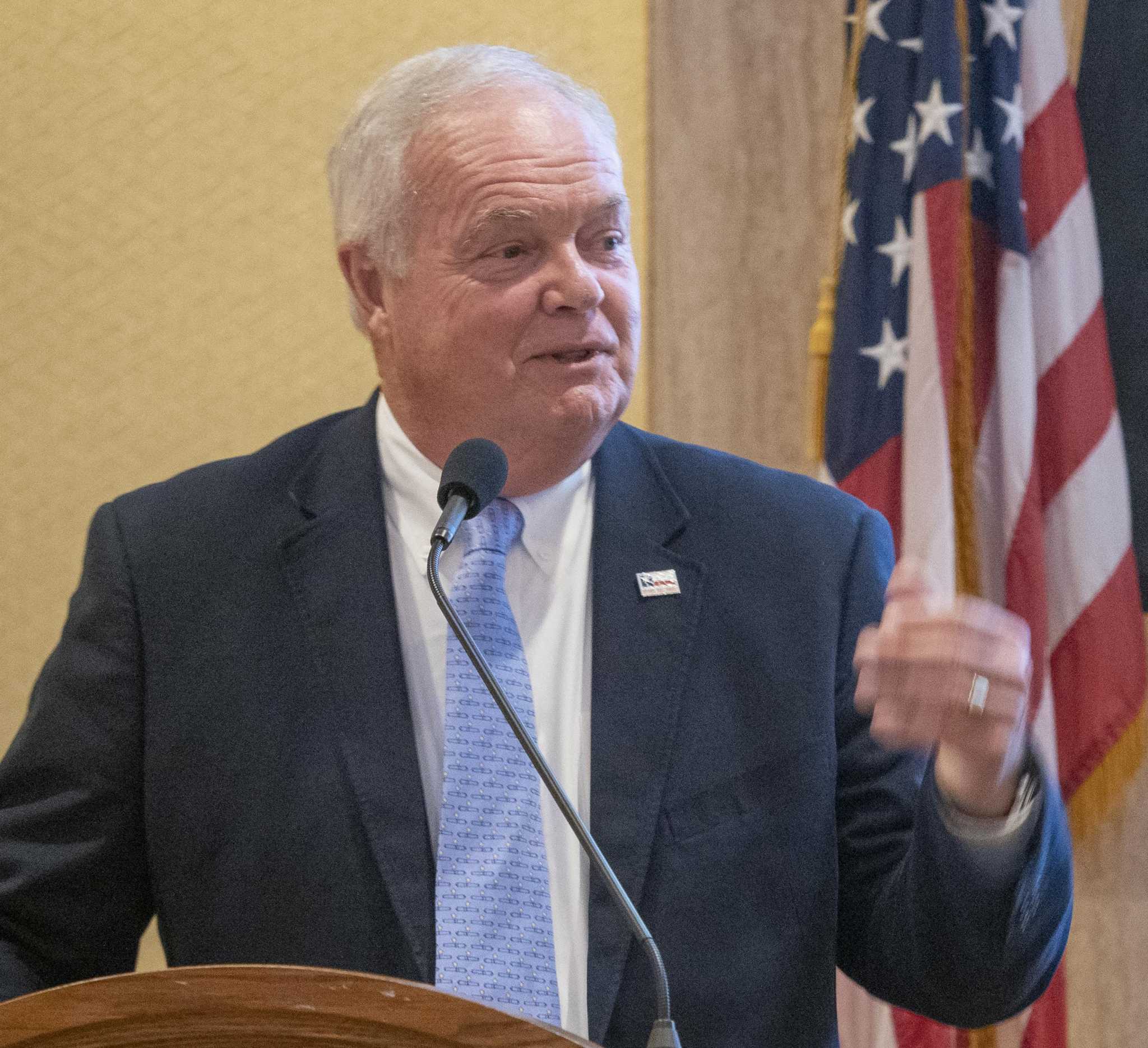 $100,000 donation 'casts a pall' over Texas regulator's approval of fracking fluid disposal site - Vimarsana News