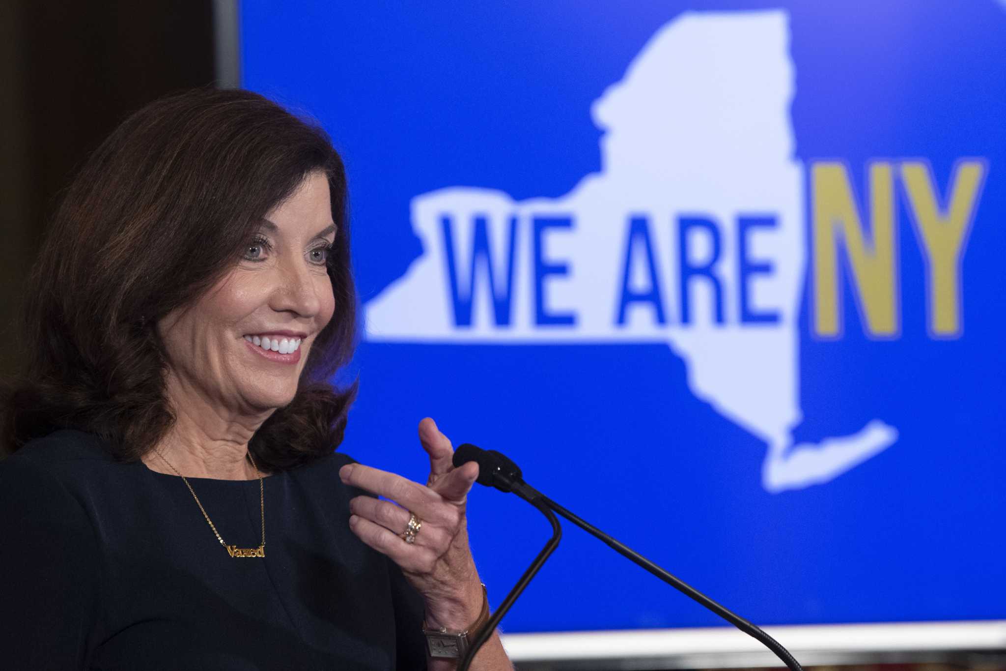 A.M. Roundup: Judge issues injunction against New York's vaccine mandate - Vimarsana News