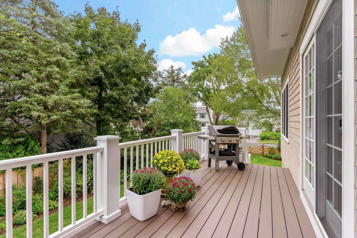 Fairfield beach home offers views of nature from every floor
