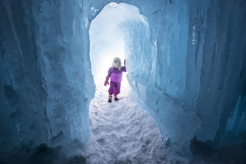 Lake George to debut movie-like, frosty ice castle in January - Vimarsana News