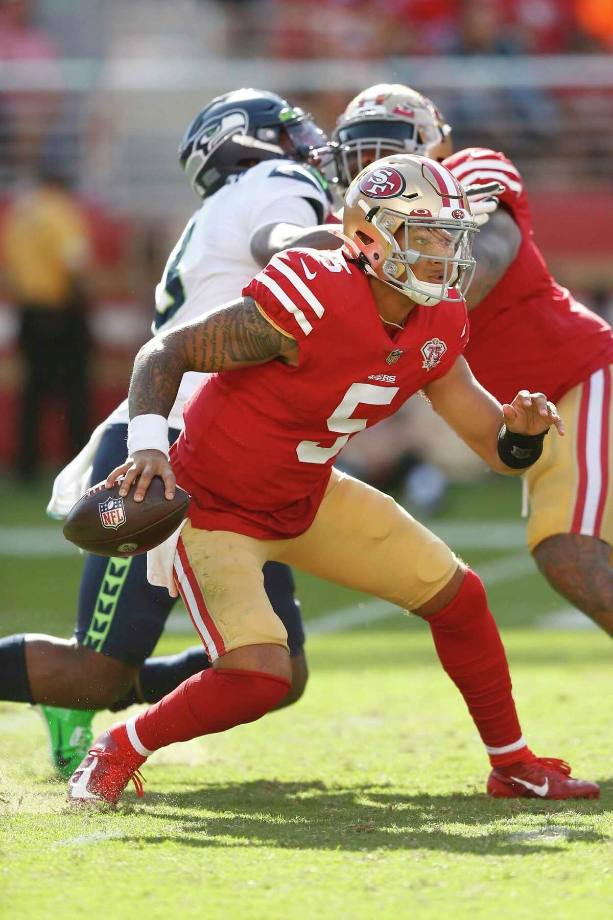 Steve Young: 49ers are telling us Trey Lance is not ready : r/49ers