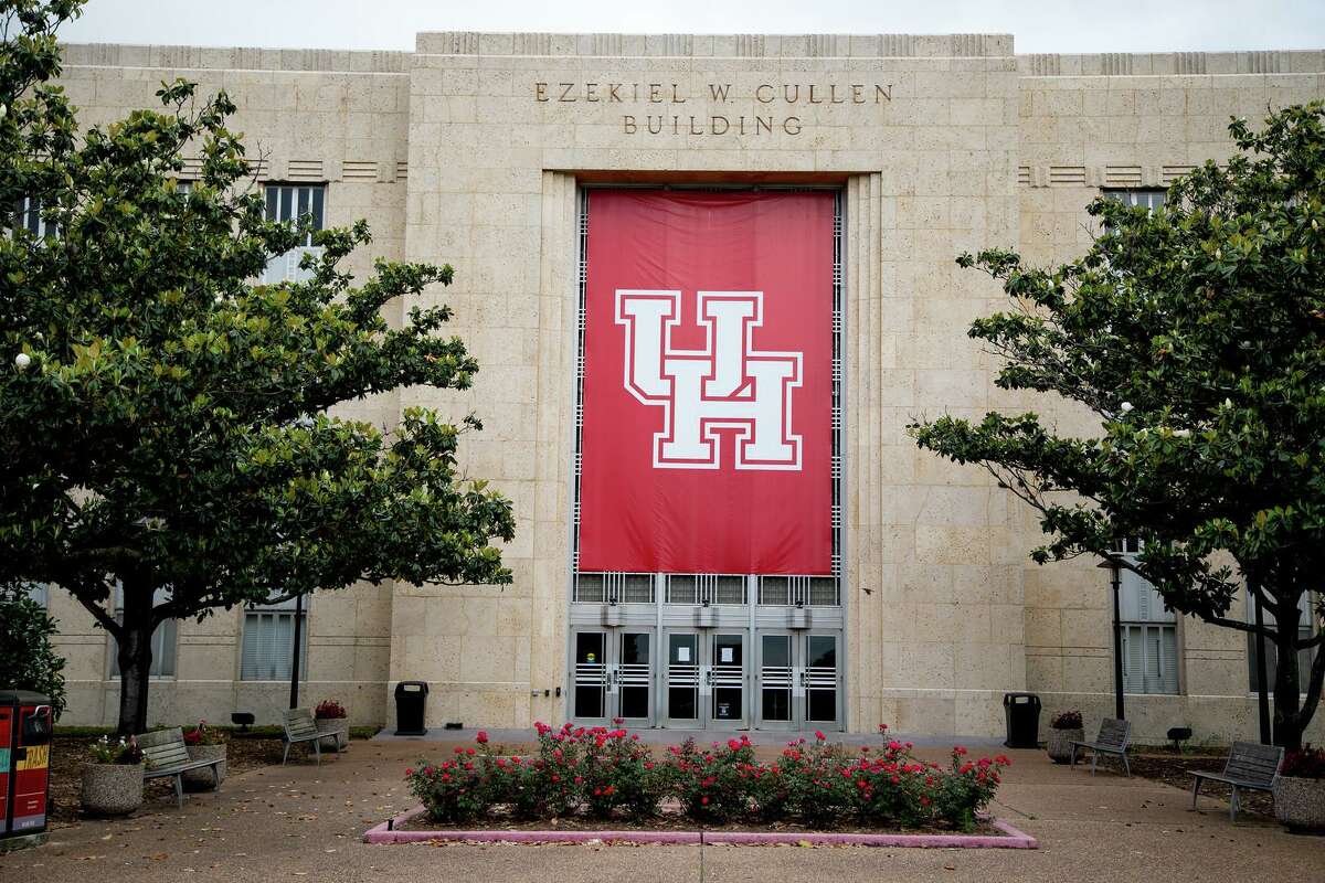 University of Houston's Ezekiel W. Cullen Building, which houses its administrative offices.