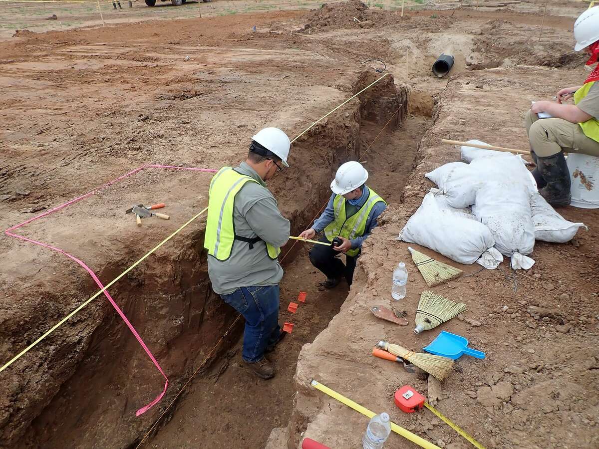 Archaeologists work on the Sugar Land 95 project, where the remains of 95 prisoners were found in Sugar Land TX in 2018.
