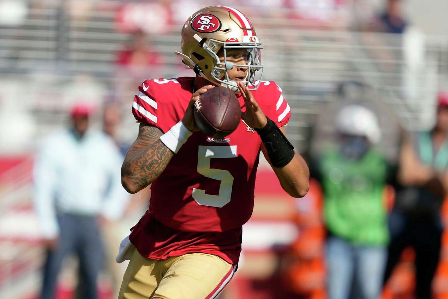 Trey Lance Will Start For 49ers Vs Cardinals With Jimmy Garoppolo George Kit Out