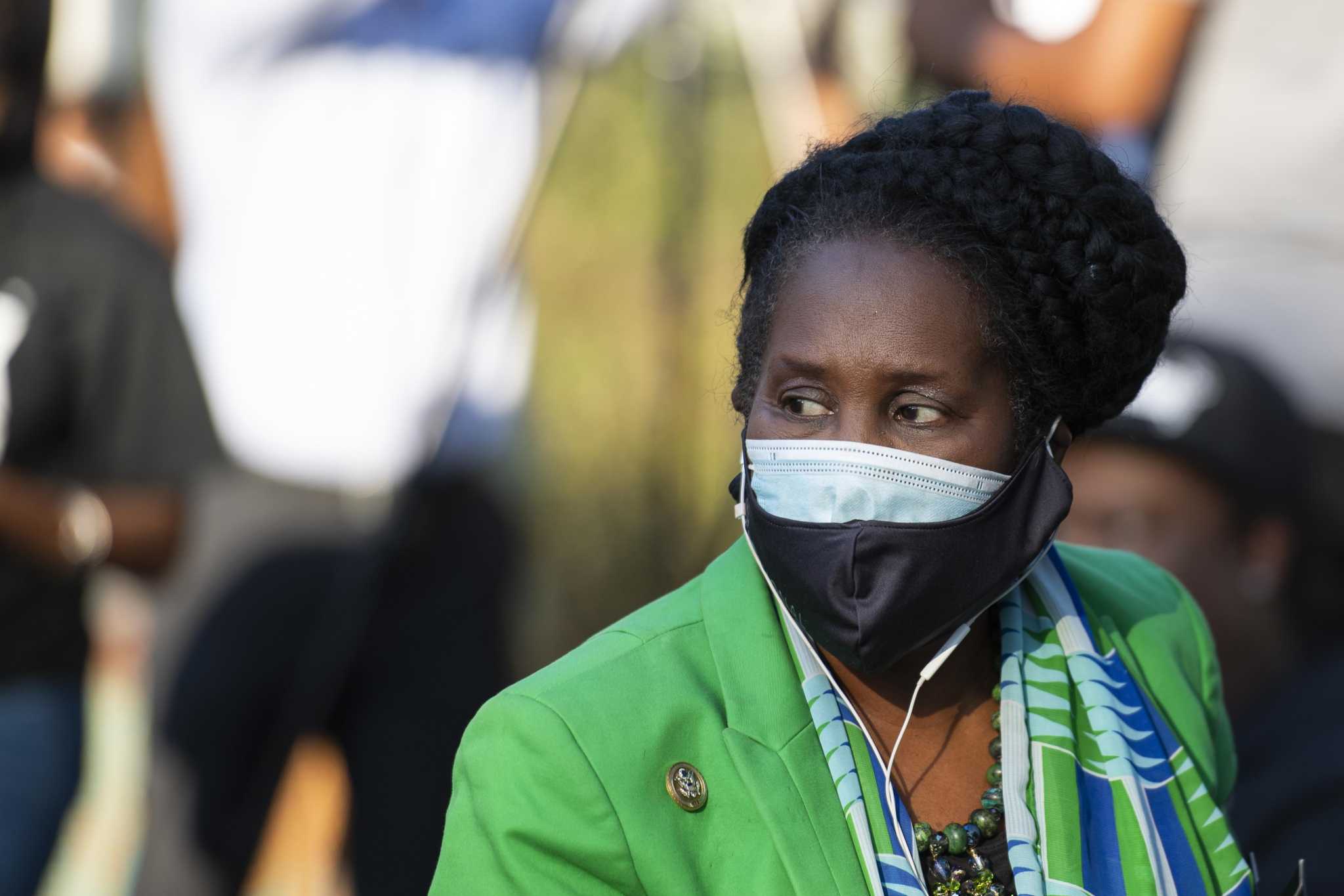 Texas Republicans spare Rep. Sheila Jackson Lee in redistricting compromise - Vimarsana News