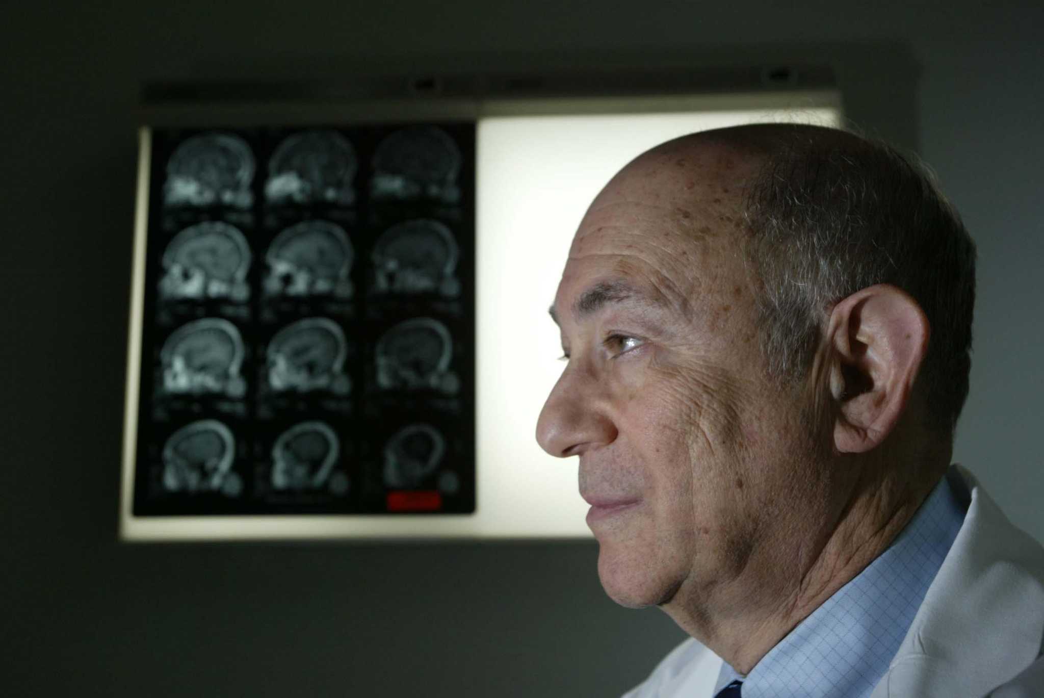 Dr. Robert Grossman, pioneering neurosurgeon at Houston Methodist 