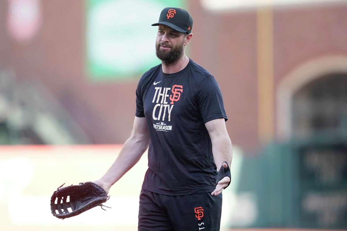 Brandon Belt leaves Giants for Blue Jays on one-year deal