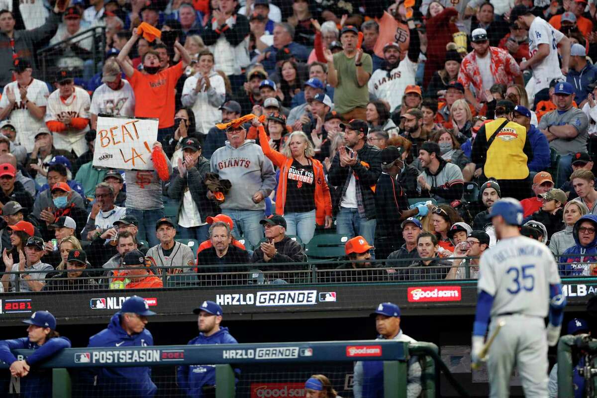 Giants-Dodgers in playoffs restores 'crazy' atmosphere to Oracle Park