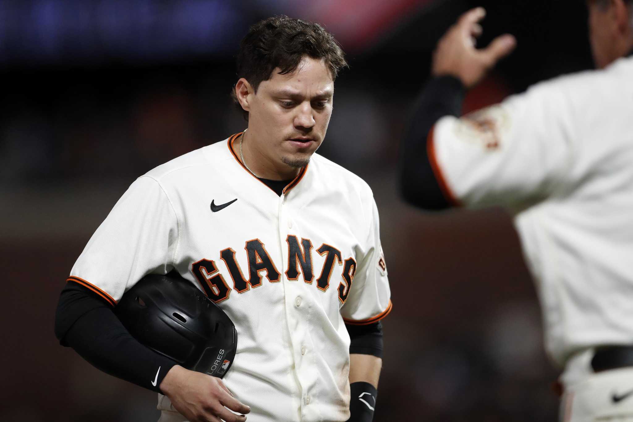 Buster Posey's opening homer against the Dodgers was borderline