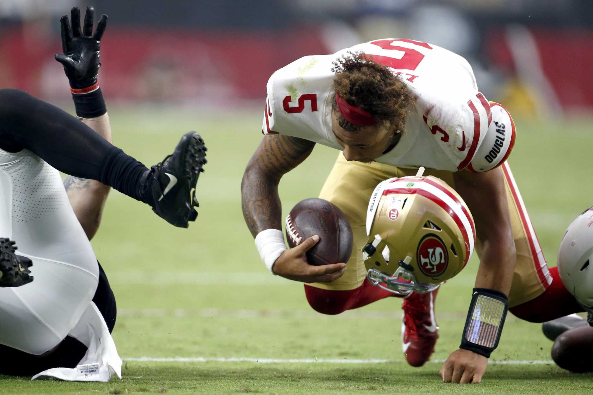 Trey Lance injury: 49ers QB questionable vs. Colts in Week 7 heading into  bye with sprained knee - DraftKings Network