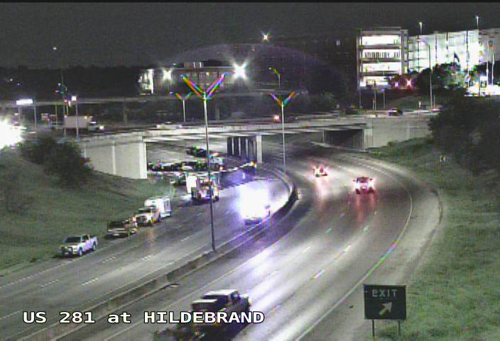 Portion of U.S. 281 near downtown is closed due to 18-wheeler crash - Vimarsana News