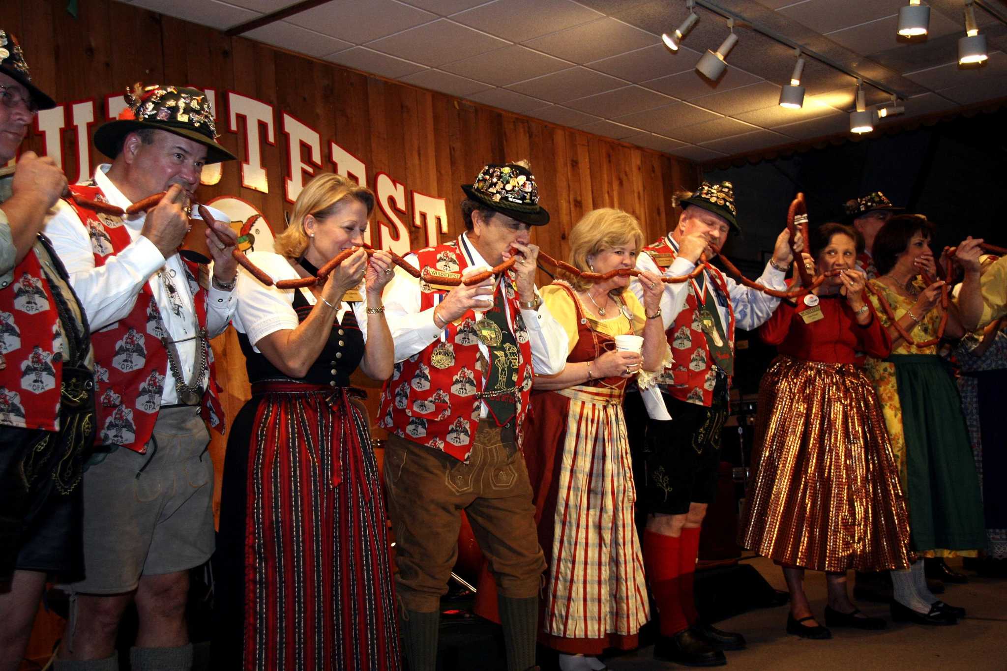 New Braunfels' Wurstfest coming in hot. Here's how to get your ticket and what you need to know. - Vimarsana News