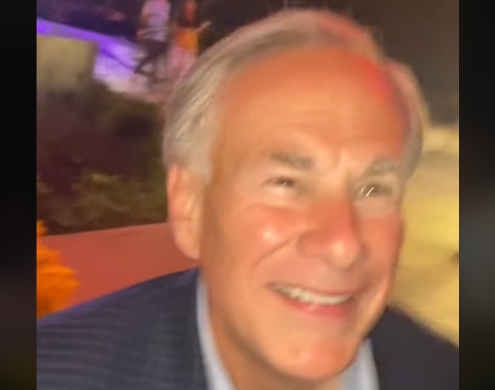 Gov. Greg Abbott confronted over Texas abortion ban in viral video - Vimarsana News