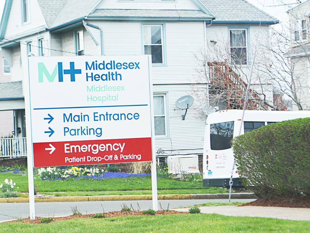 Middletown Middlesex Health staff face Nov. 1 vaccination deadline - Vimarsana News