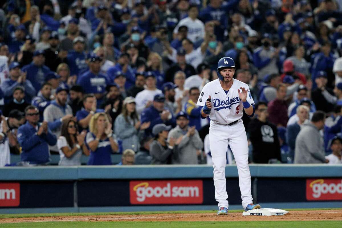 Walker Buehler sharp on short rest in NLDS Game 4