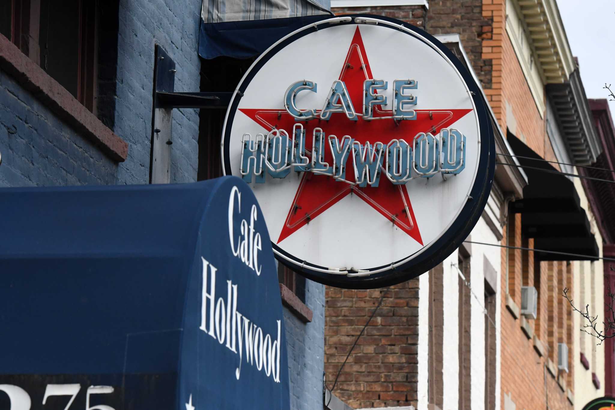 Albany's Cafe Hollywood can reopen — with conditions