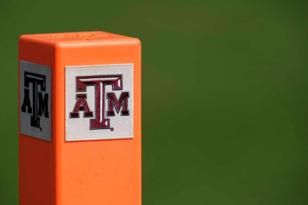 Texas A M s Future Builders Hear Uncomfortable Truths Of Immigrant